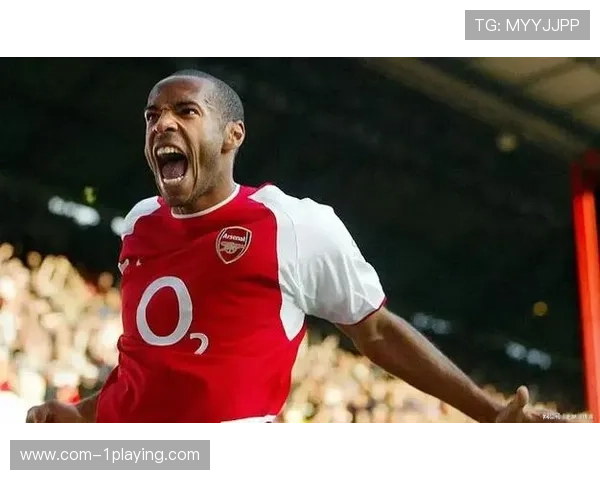 足球巨星因吸毒陨落从辉煌巅峰到沉沦深渊的人生警示